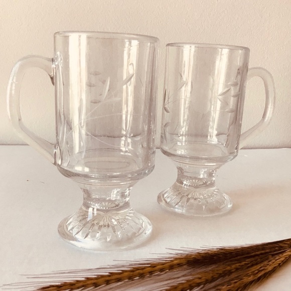 2 Vintage Cut Glass Coffee Mugs - Picture 1 of 8